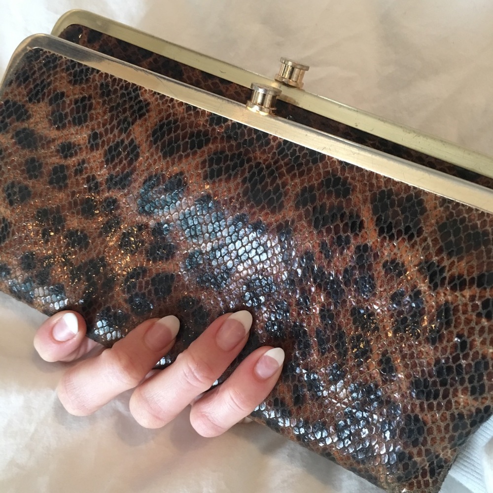 ❤️Hobo International Lauren wallet Leopard❤️